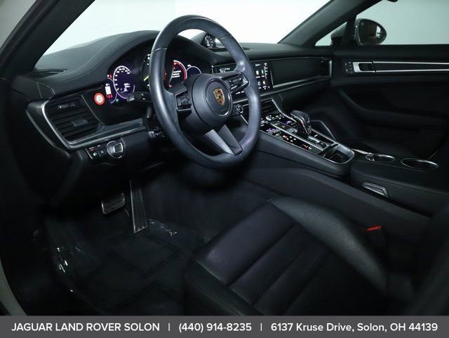 Used 2023 Porsche Panamera 4 image 16