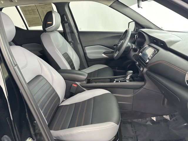 Used 2024 Nissan Kicks SR w/ SR Premium Package image 25