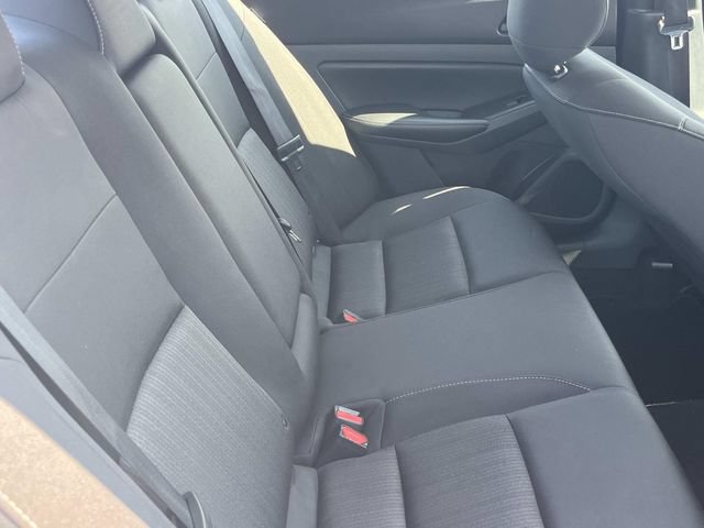 Certified 2024 Nissan Altima 2.5 SV FWD image 20