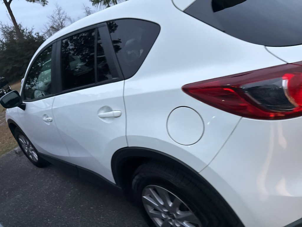 Used 2016 MAZDA CX-5 Touring image 3