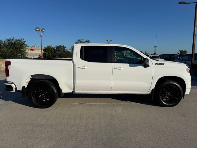 Used 2024 Chevrolet Silverado 1500 RST w/ Z71 Off-Road Package AWD/4WD image 4
