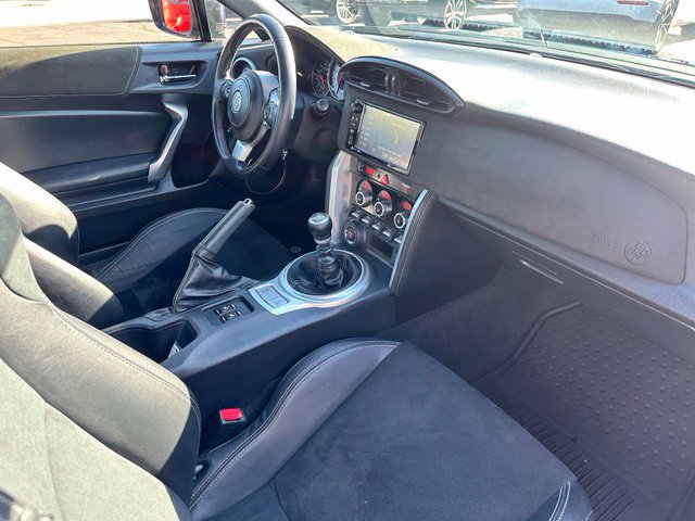 Used 2019 Toyota 86 RWD image 23