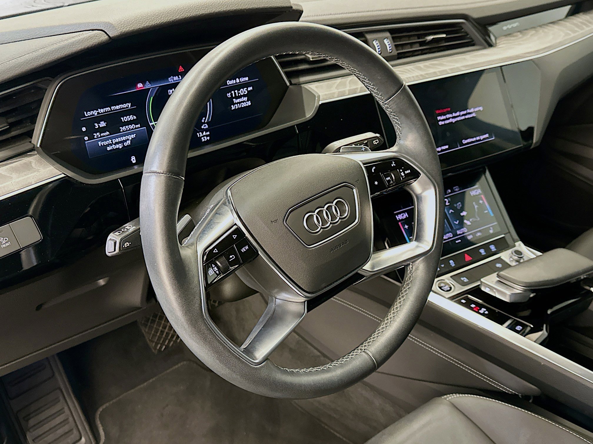 Used 2022 Audi e-tron Premium image 18