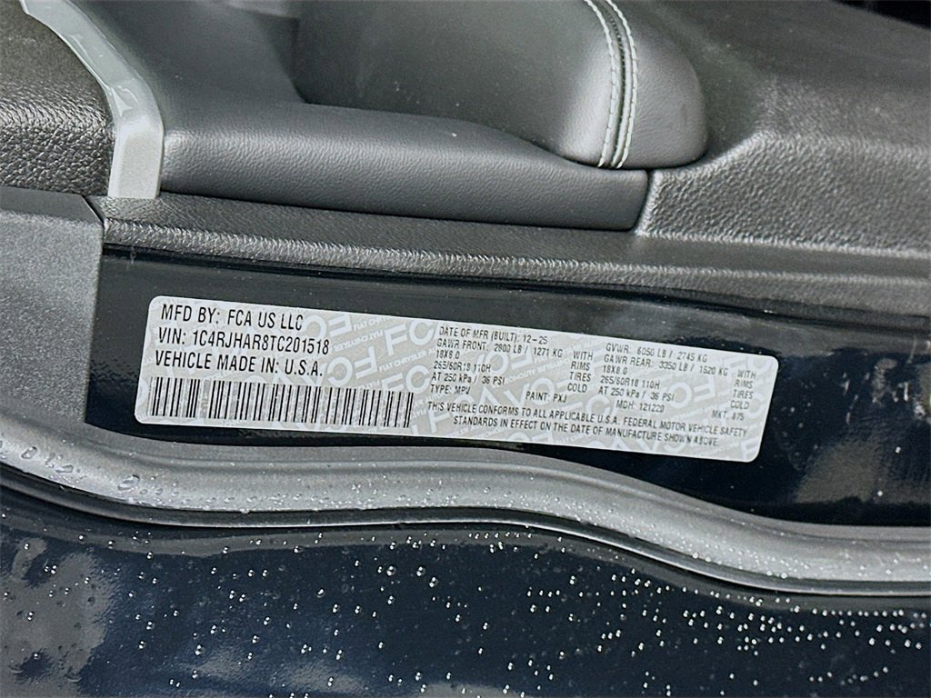 New 2026 Jeep Grand Cherokee Altitude image 19