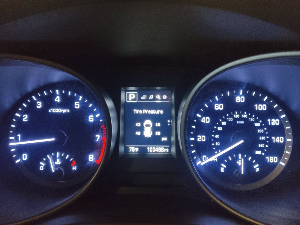 Used 2018 Hyundai Santa Fe Sport image 23