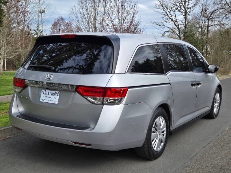 Used 2014 Honda Odyssey LX image 2
