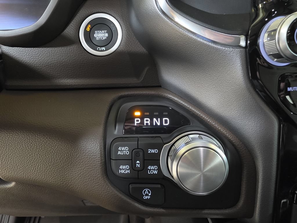 New 2027 RAM 1500 Laramie w/ Advanced Safety Group II AWD/4WD image 22
