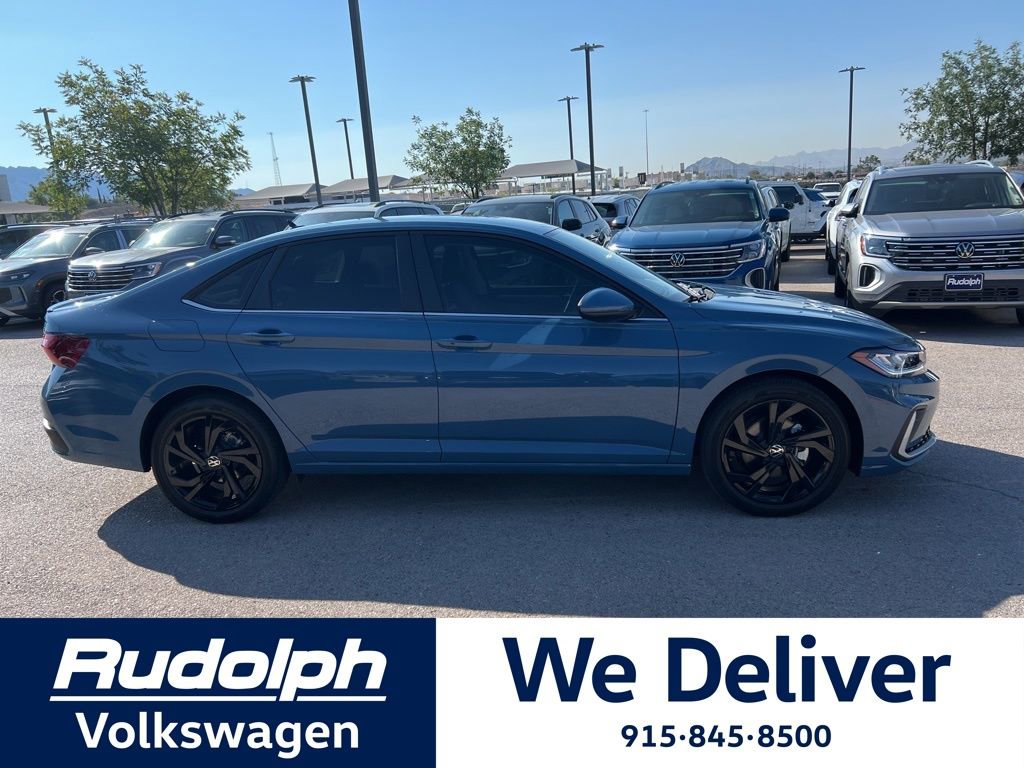 New 2025 Volkswagen Jetta SE image 6