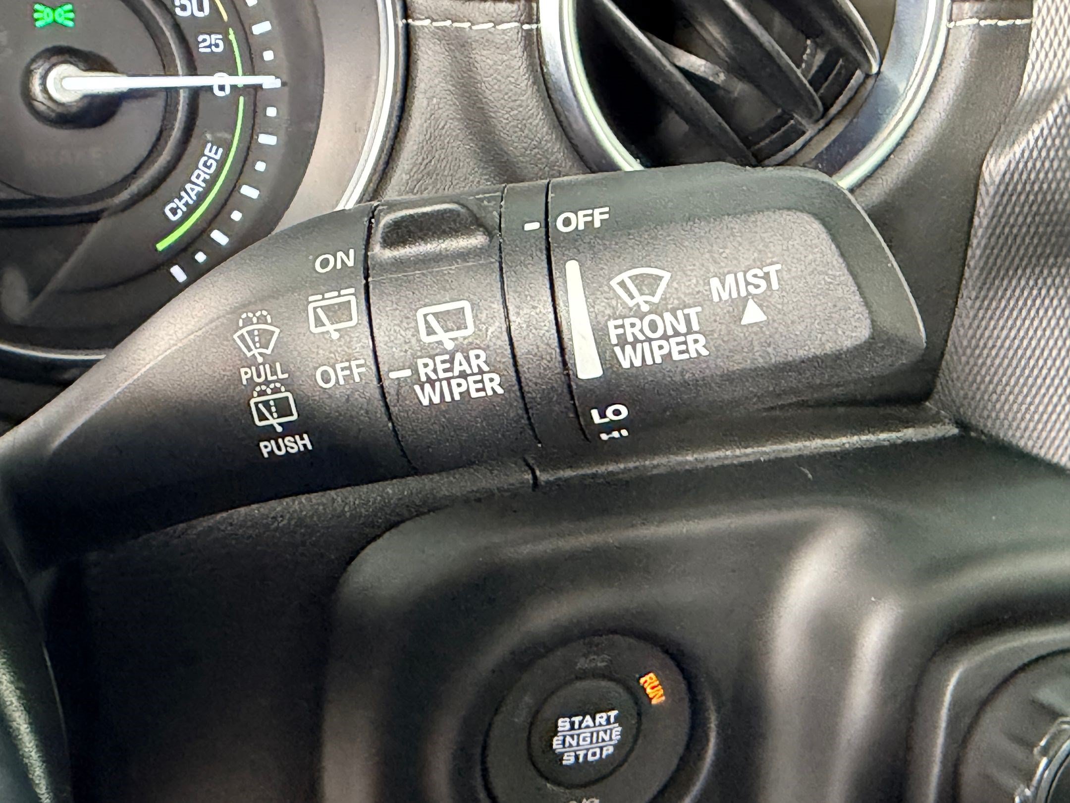 Used 2022 Jeep Wrangler Unlimited Sahara AWD/4WD image 27