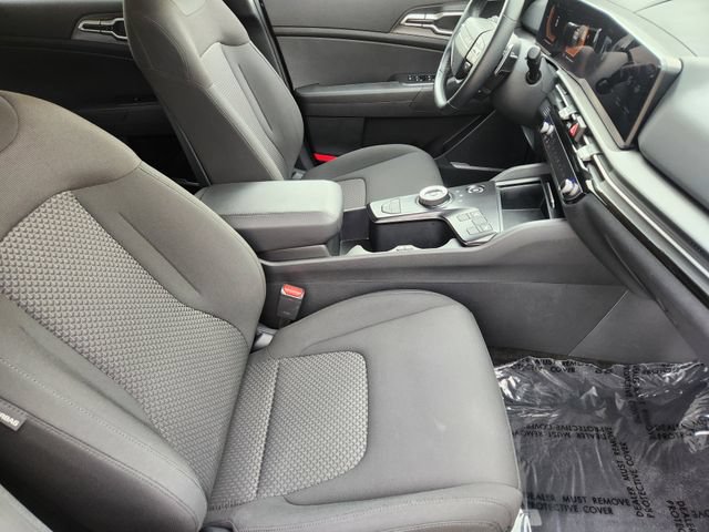 Certified 2026 Kia Sportage S AWD/4WD image 14