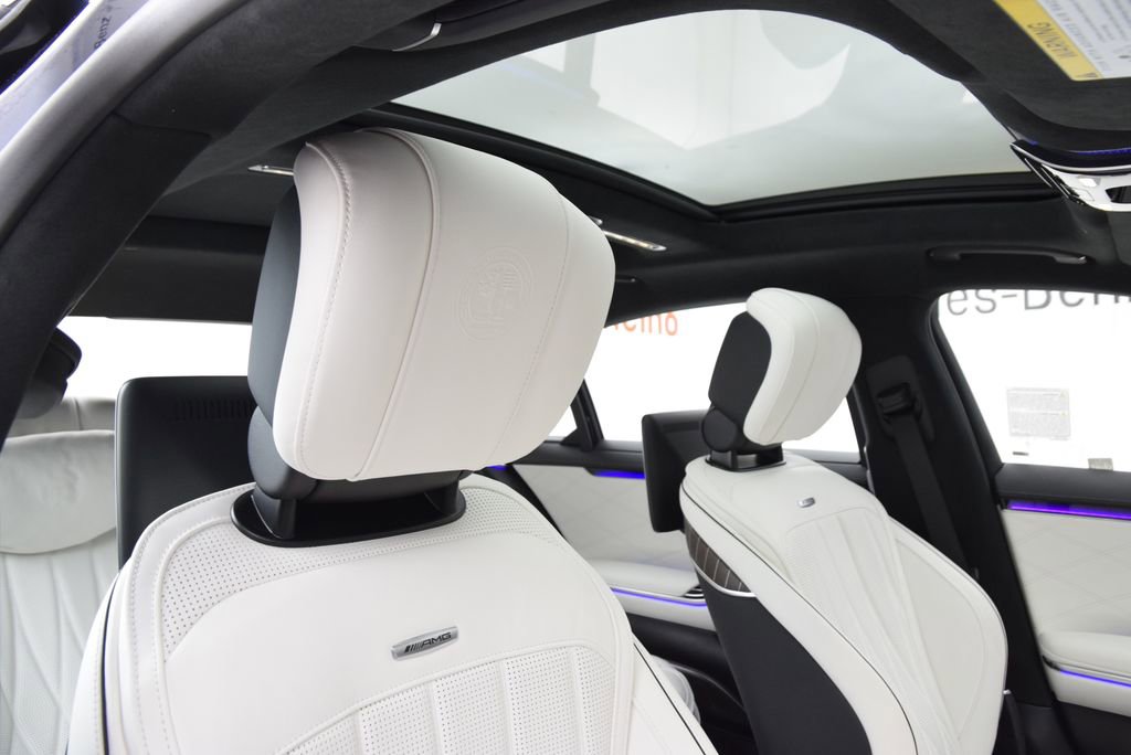 Used 2025 Mercedes-Benz S 63 AMG S image 18