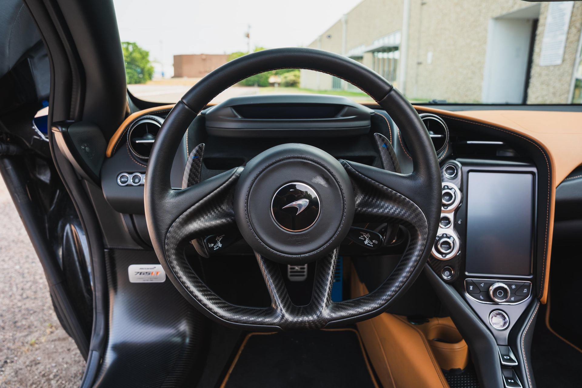 Used 2022 McLaren 765LT RWD image 41