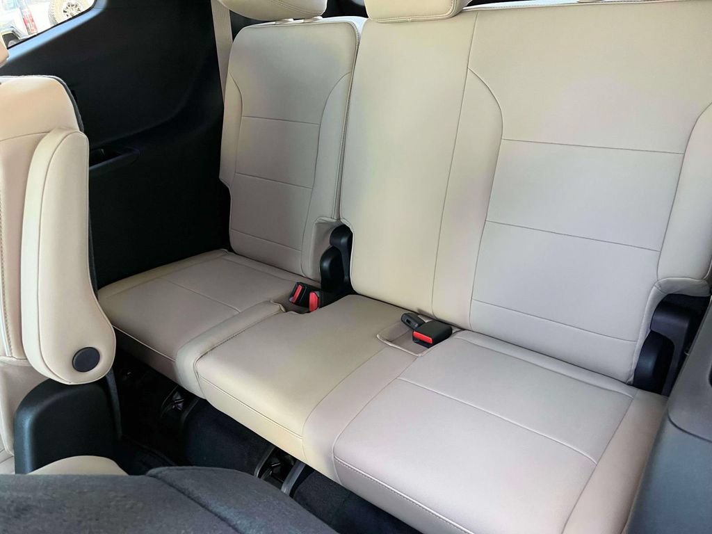 New 2026 Buick Enclave Preferred w/ Power Package FWD image 17