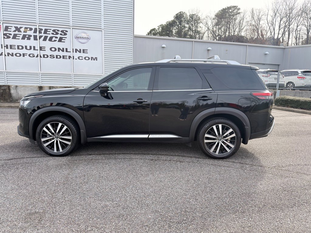 Certified 2024 Nissan Pathfinder Platinum w/ Cargo Package FWD image 6