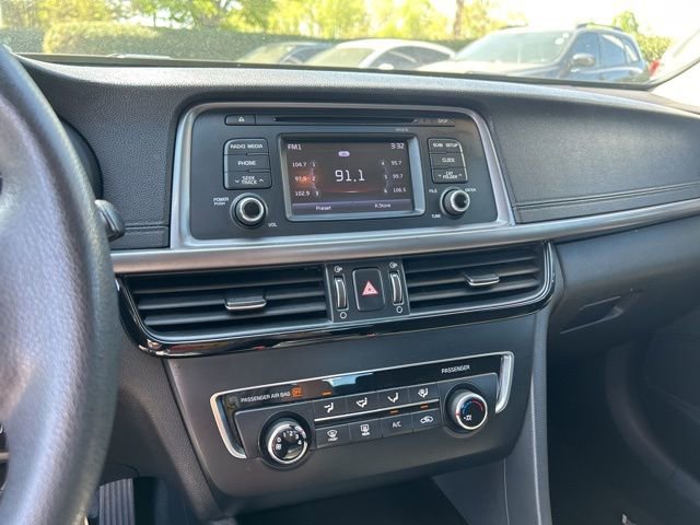 Used 2016 Kia Optima LX image 20
