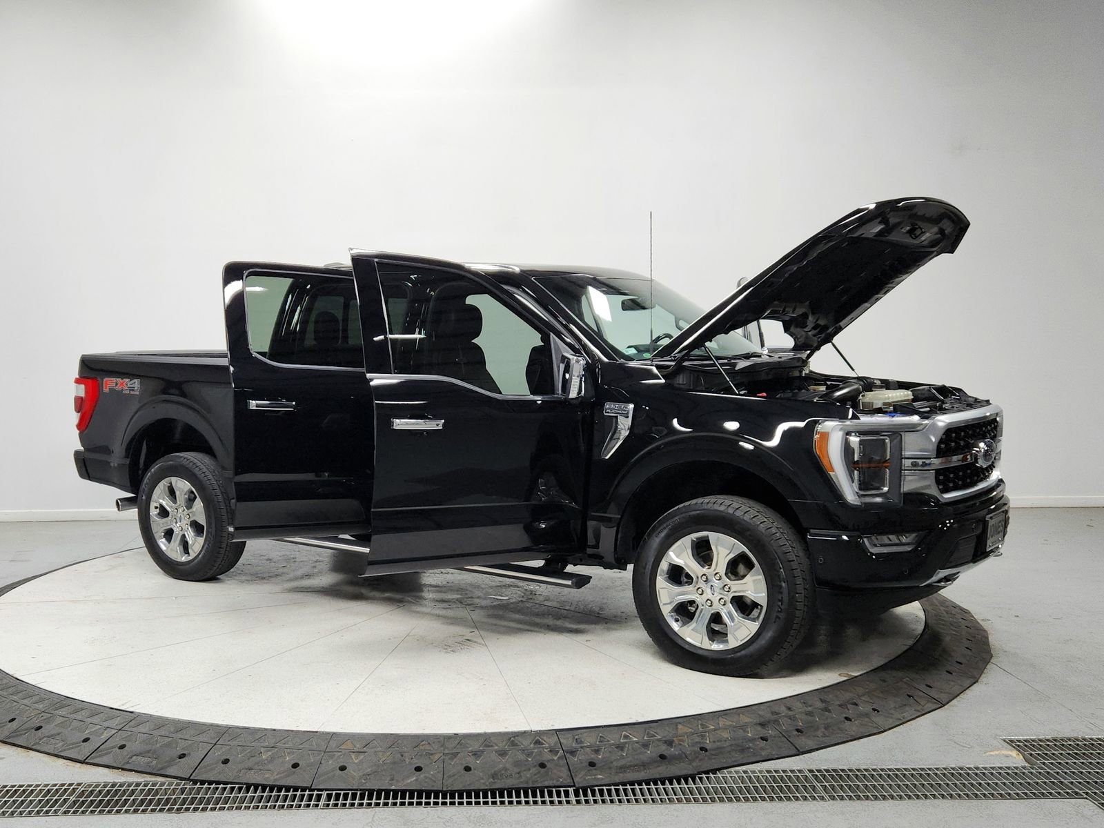 Used 2021 Ford F150 Platinum w/ Equipment Group 701A High image 9