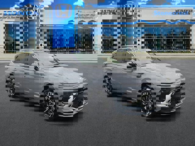 Used 2024 Hyundai Sonata SEL w/ Convenience Package