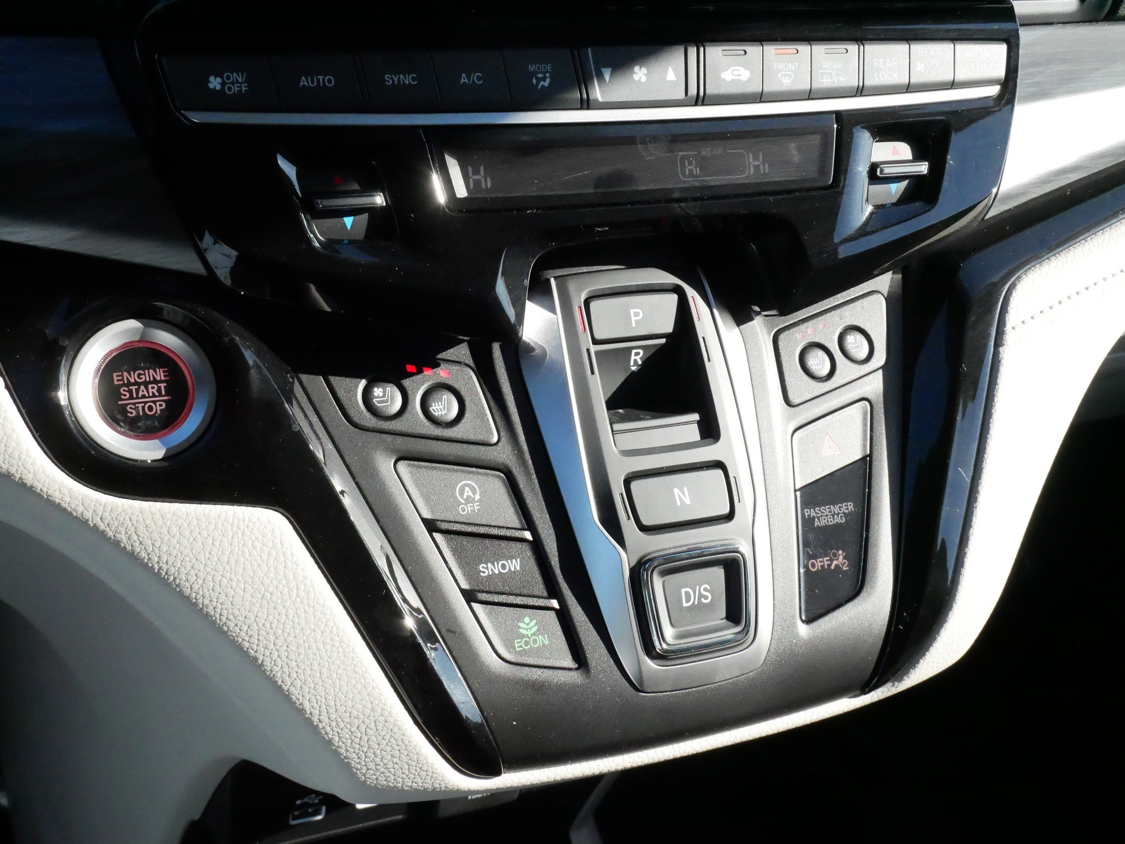 Certified 2026 Honda Odyssey Elite image 24