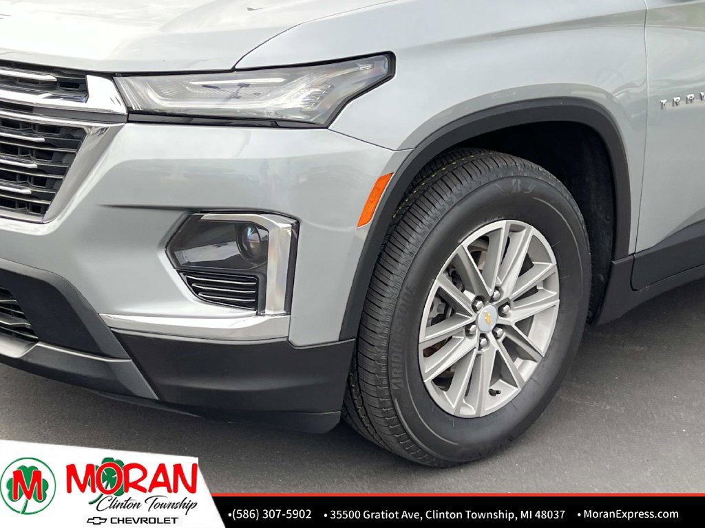 Certified 2023 Chevrolet Traverse LT FWD image 9