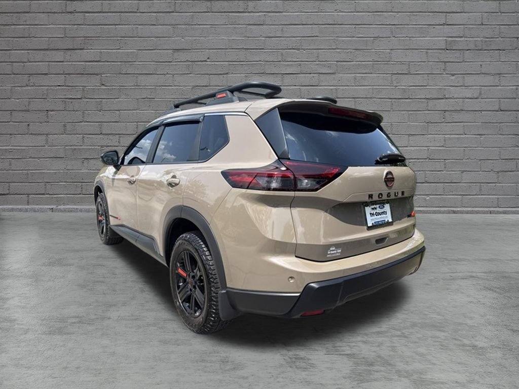 Used 2025 Nissan Rogue SV w/ Rock Creek Premium Package AWD/4WD image 5