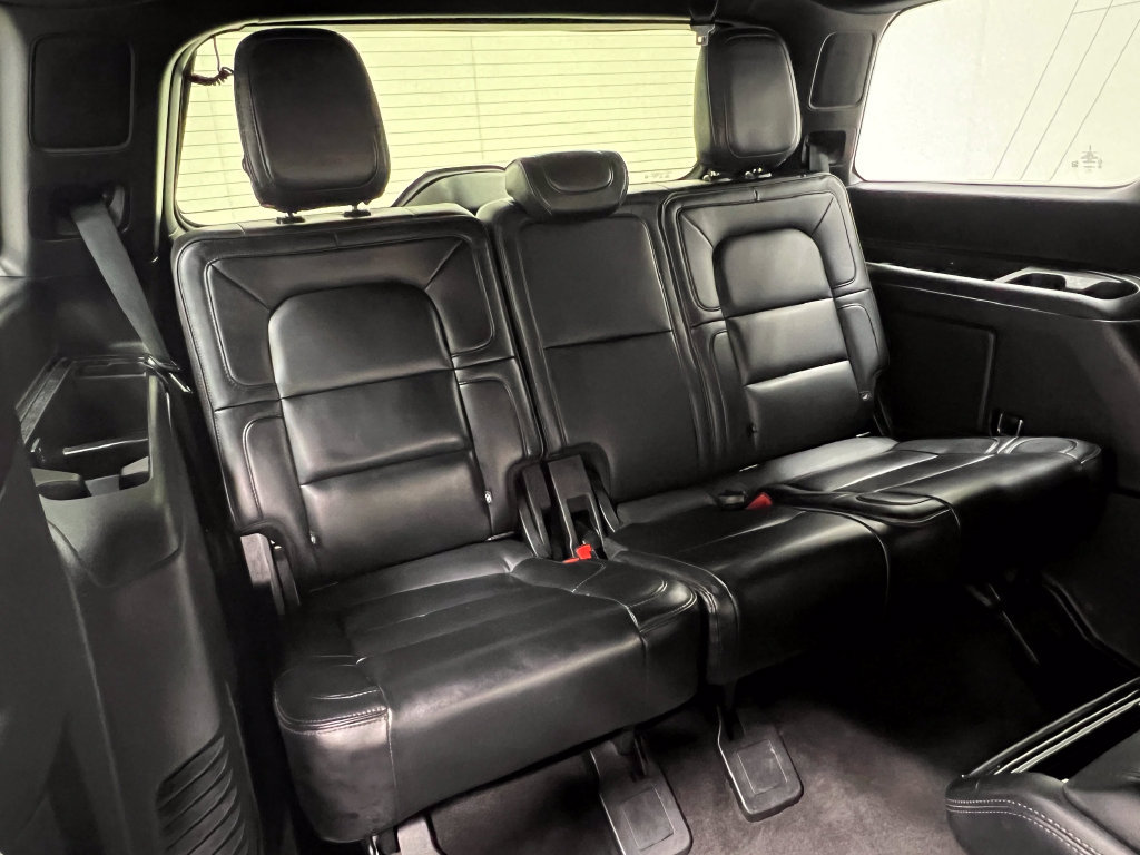Used 2019 Lincoln Navigator Reserve AWD/4WD image 36