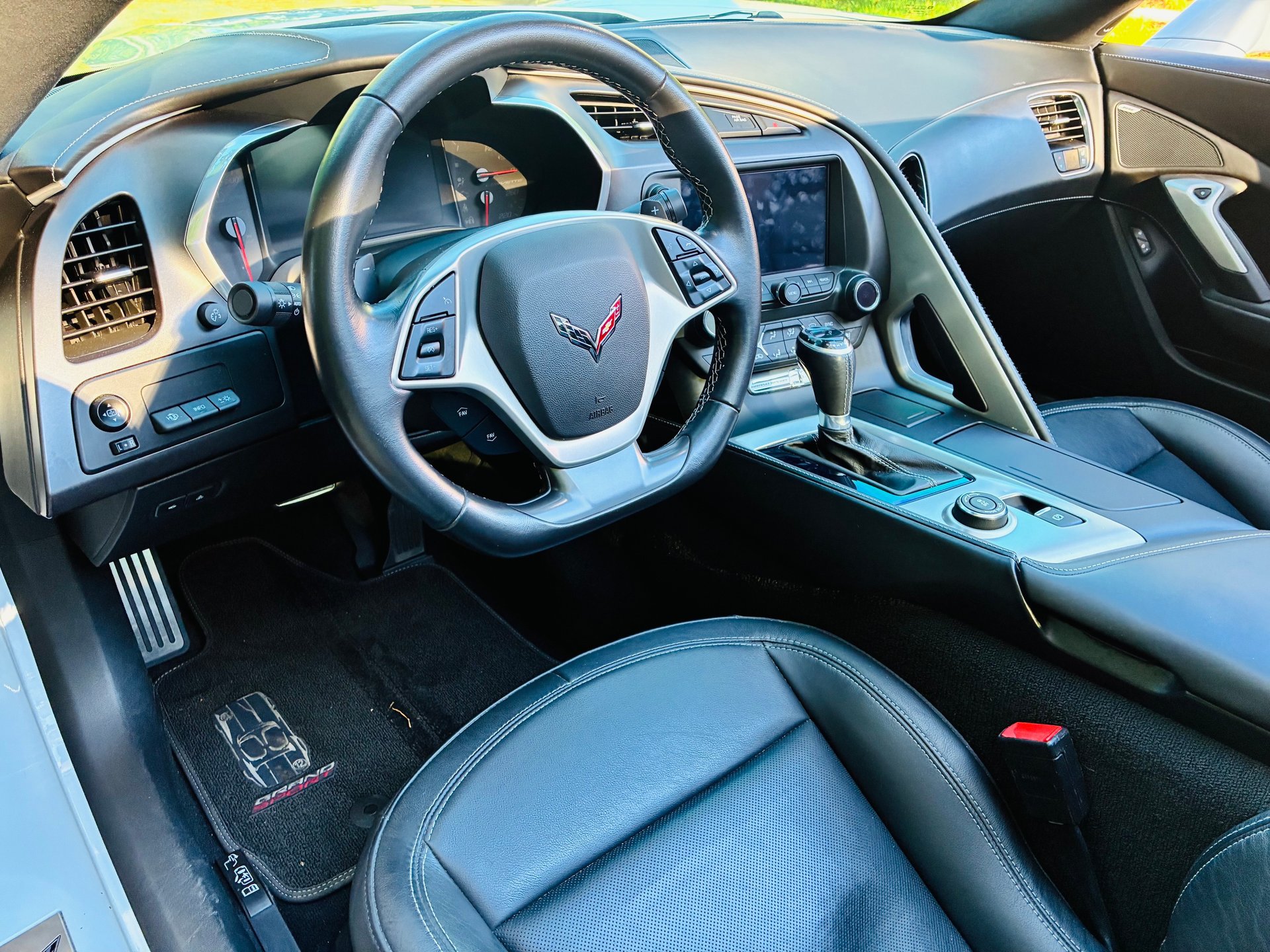 Used 2019 Chevrolet Corvette Grand Sport RWD image 38