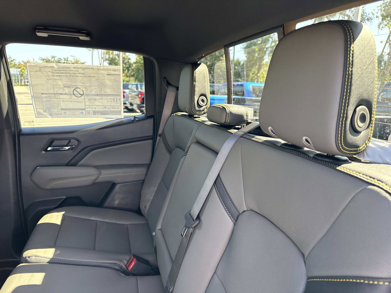 New 2026 Chevrolet Colorado ZR2 w/ Technology Package image 11