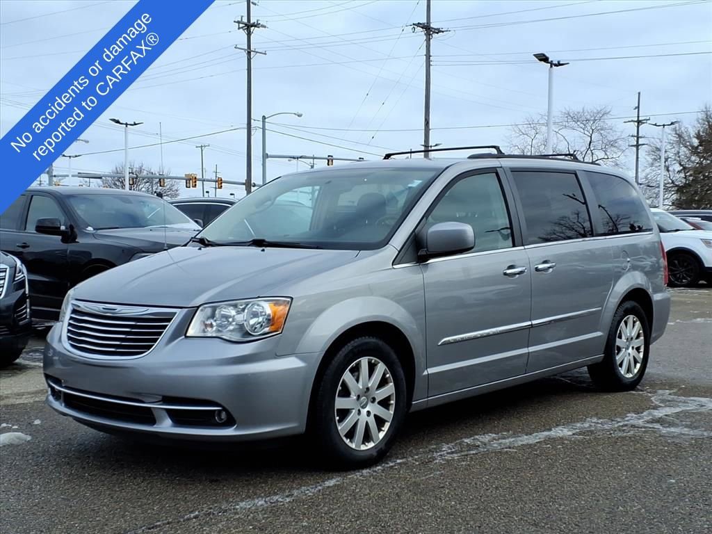 Used 2016 Chrysler Town & Country Touring w/ Driver Convenience Group