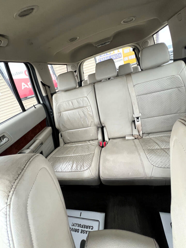Used 2011 Ford Flex Limited image 26