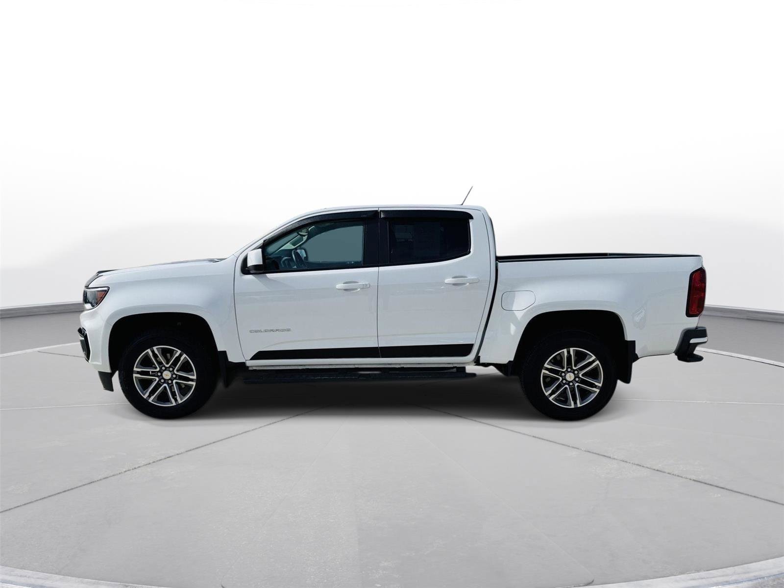 Used 2021 Chevrolet Colorado LT w/ LT Convenience Package image 32