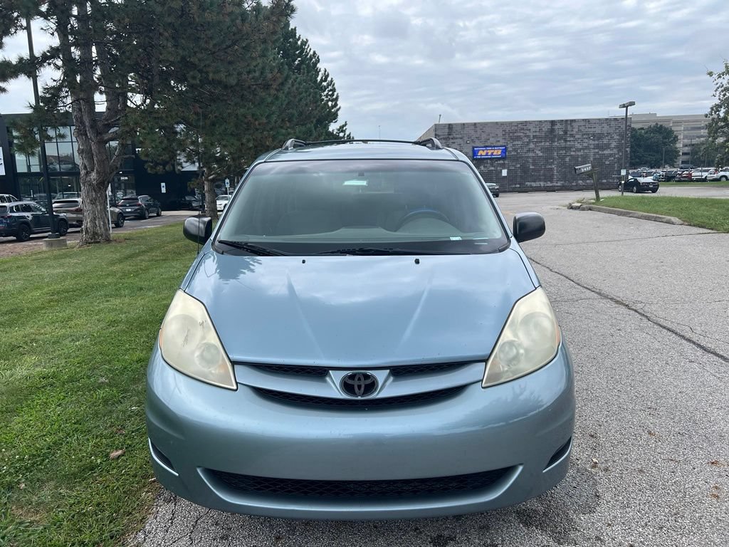 Used 2007 Toyota Sienna FWD image 7