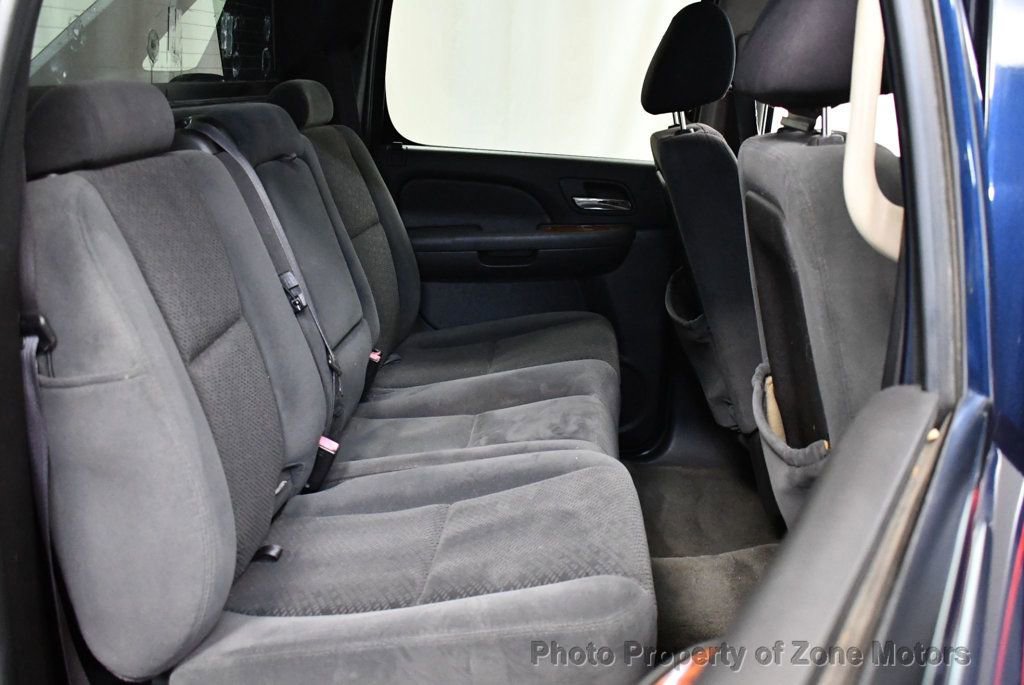 Used 2007 Chevrolet Avalanche LT image 16