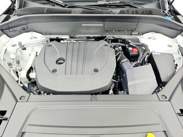New 2026 Volvo XC90 B5 Core image 33