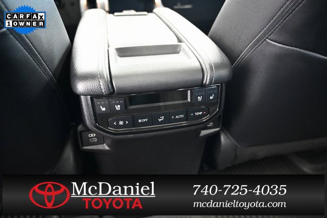 Used 2024 Toyota Grand Highlander AWD Hybrid image 33