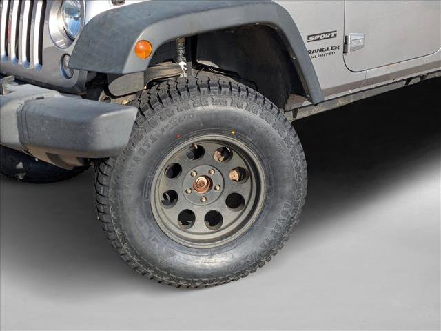 Used 2017 Jeep Wrangler Unlimited Sport image 19