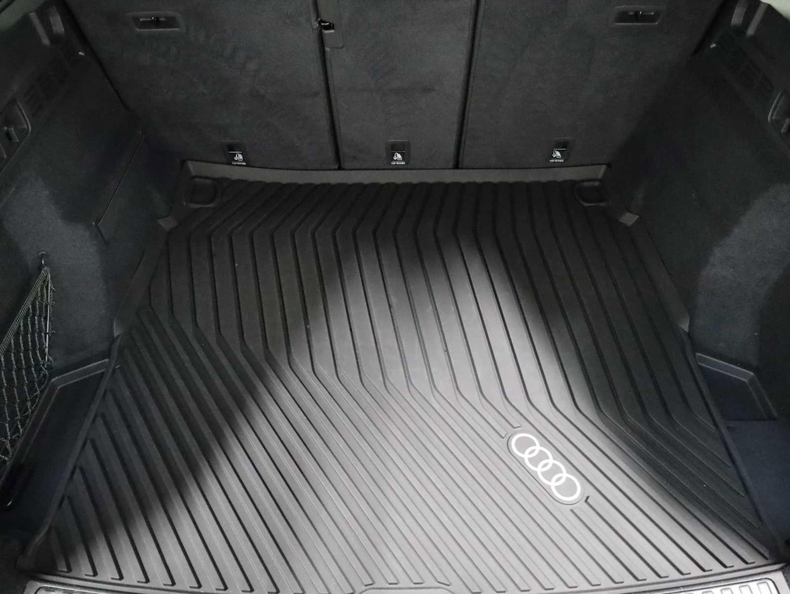 Certified 2025 Audi Q5 Premium AWD/4WD image 38