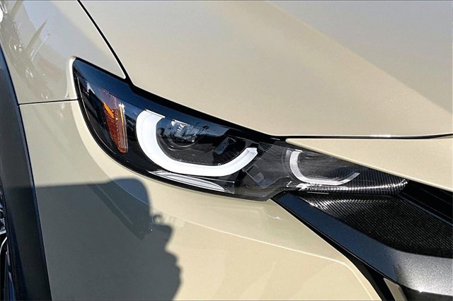 Used 2024 MAZDA CX-50 AWD 2.5 Turbo w/ Cargo Package image 32