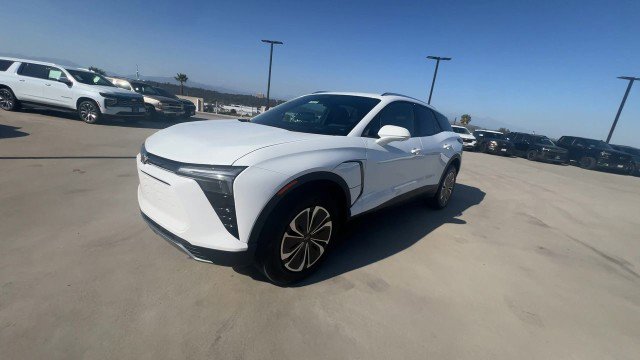 Used 2024 Chevrolet Blazer EV LT AWD/4WD image 4