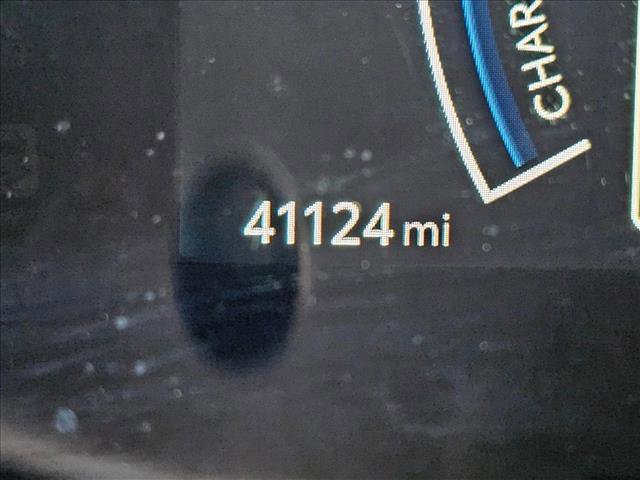 Used 2025 Toyota Camry LE image 9