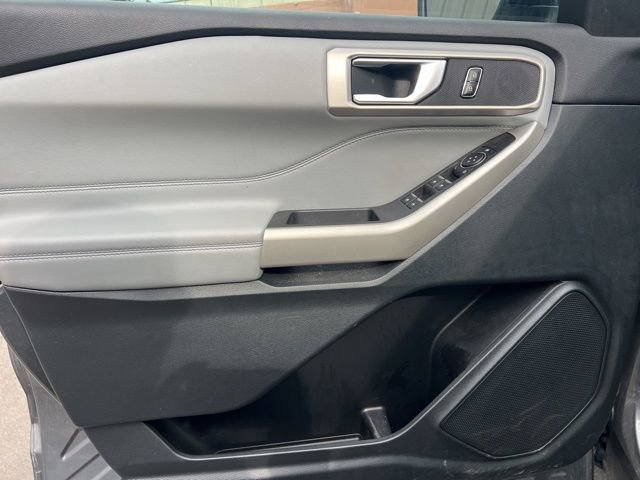 Used 2023 Ford Explorer XLT w/ Equipment Group 202A image 21