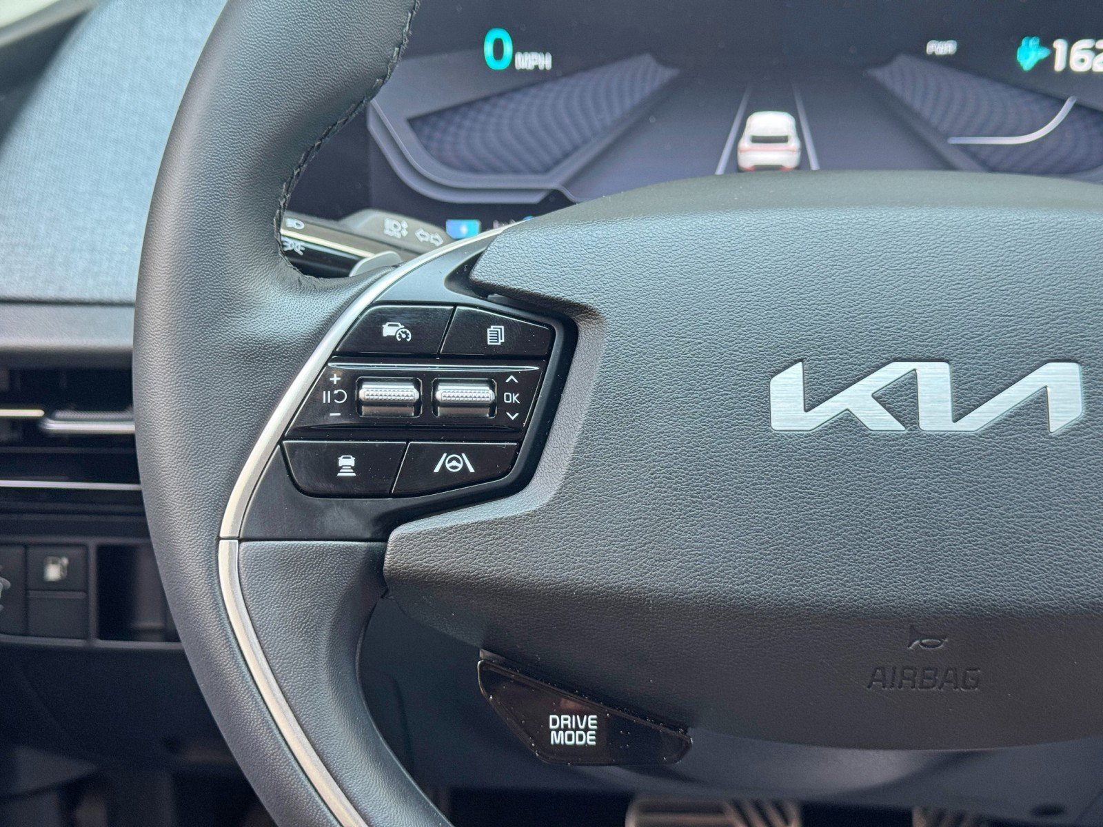 Used 2022 Kia EV6 Light RWD image 20