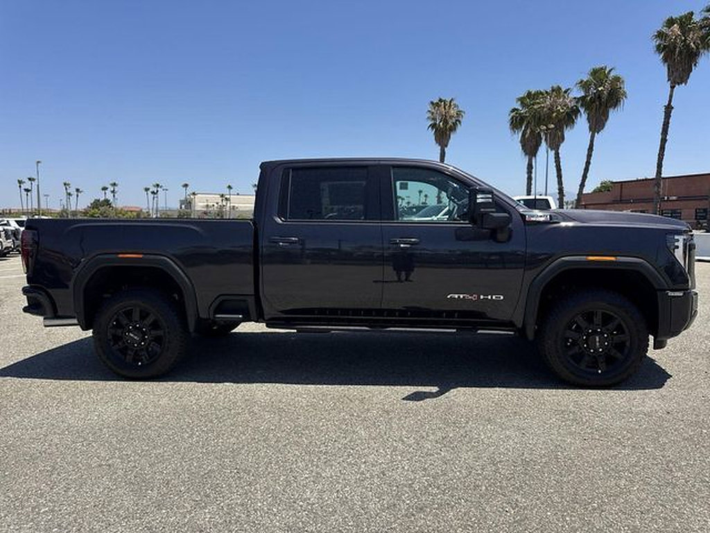 New 2026 GMC Sierra 2500 AT4 w/ AT4 Premium Plus Package AWD/4WD image 3