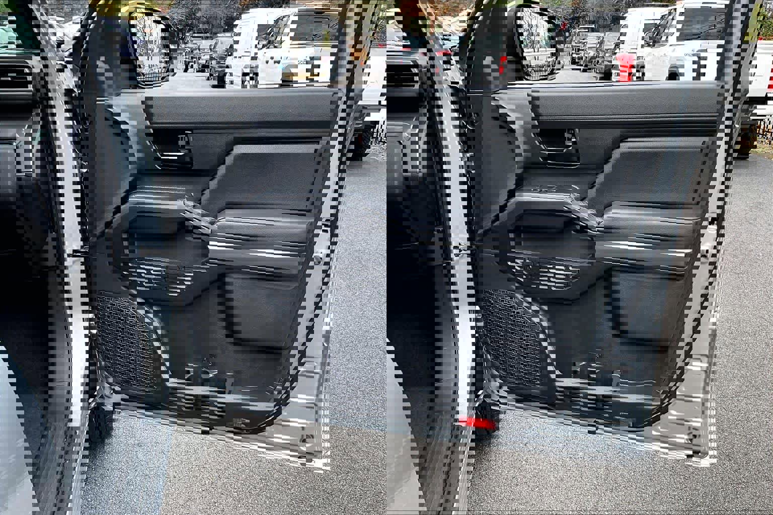 Certified 2025 Toyota Tacoma SR5 image 20