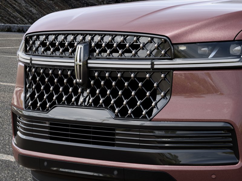 New 2027 Lincoln Navigator Black Label AWD/4WD image 17