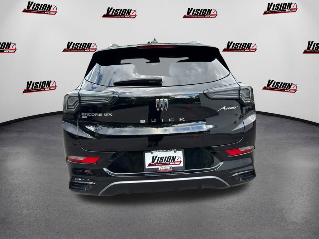 Certified 2024 Buick Encore GX Avenir image 6