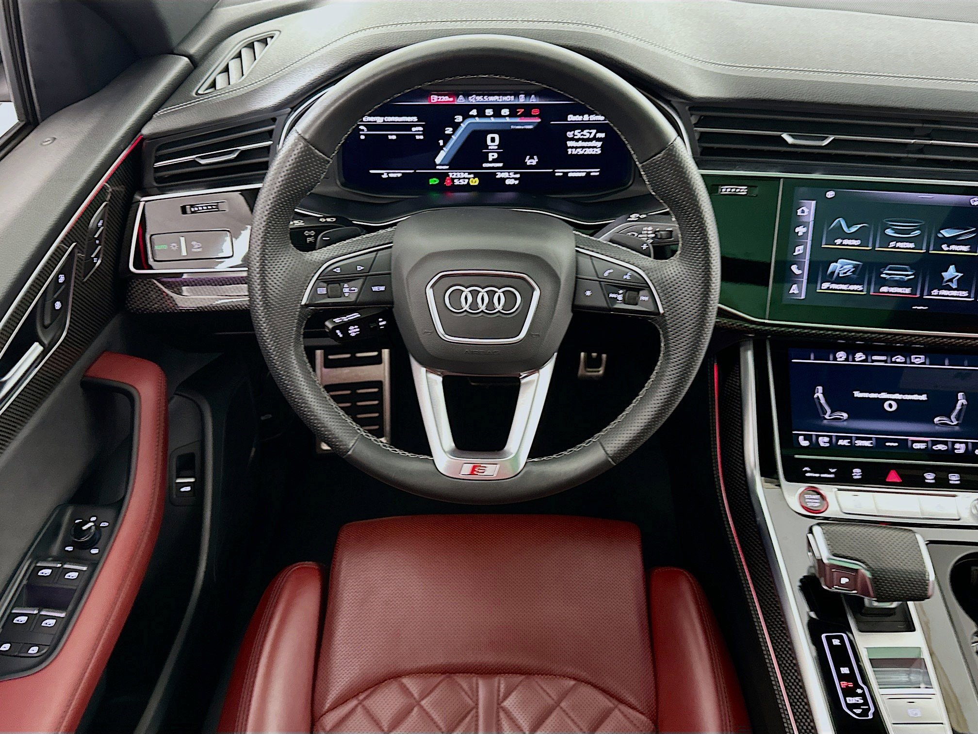 Used 2023 Audi SQ8 Premium Plus w/ Executive Package image 21