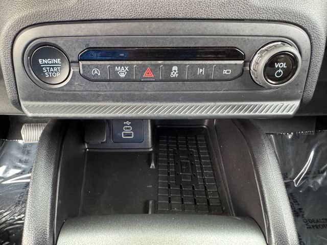 Used 2025 Ford Bronco Sport Outer Banks w/ Outer Banks Tech Package+ AWD/4WD image 27