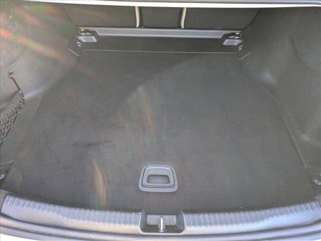 Used 2023 Mercedes-Benz C 300 Sedan image 6