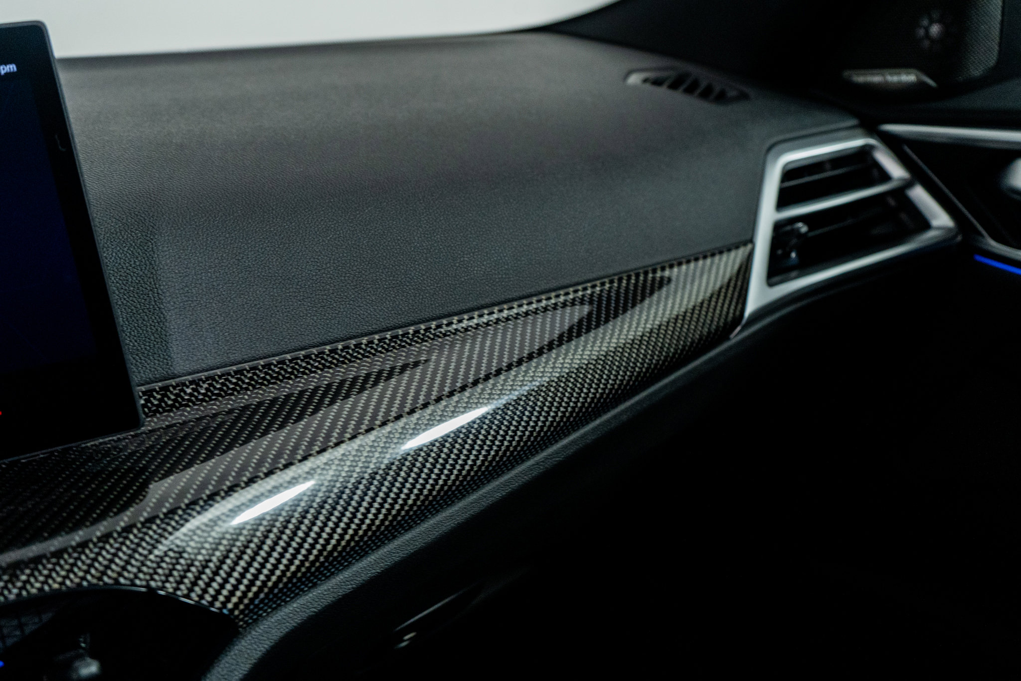 Used 2025 BMW M4 Coupe image 39