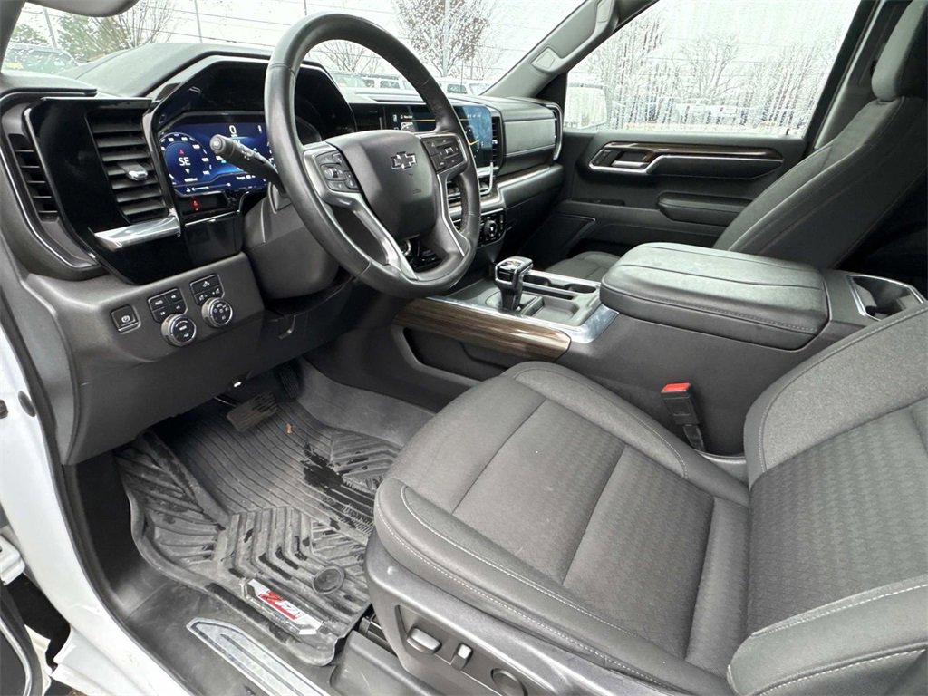 Used 2023 Chevrolet Silverado 1500 LT Trail Boss w/ Protection Package image 24